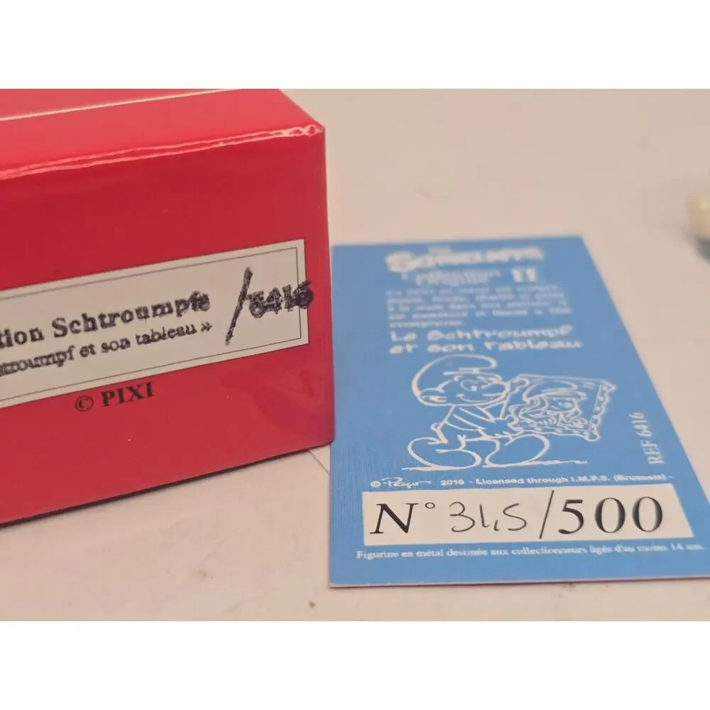 Pixi Mini, Smurf with Picture Of Smurfette in Box with numbered COA from France